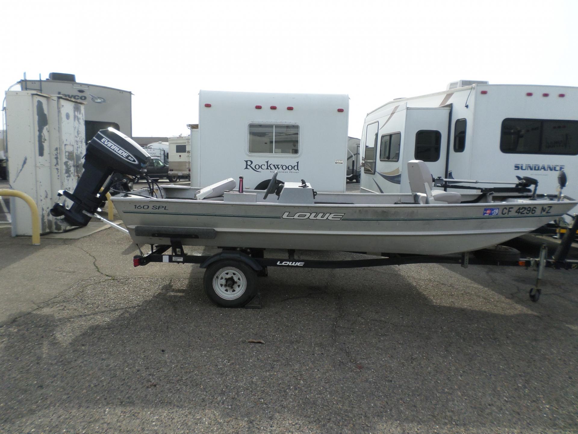 1998 Lowe 160 SPL Fishing Boat