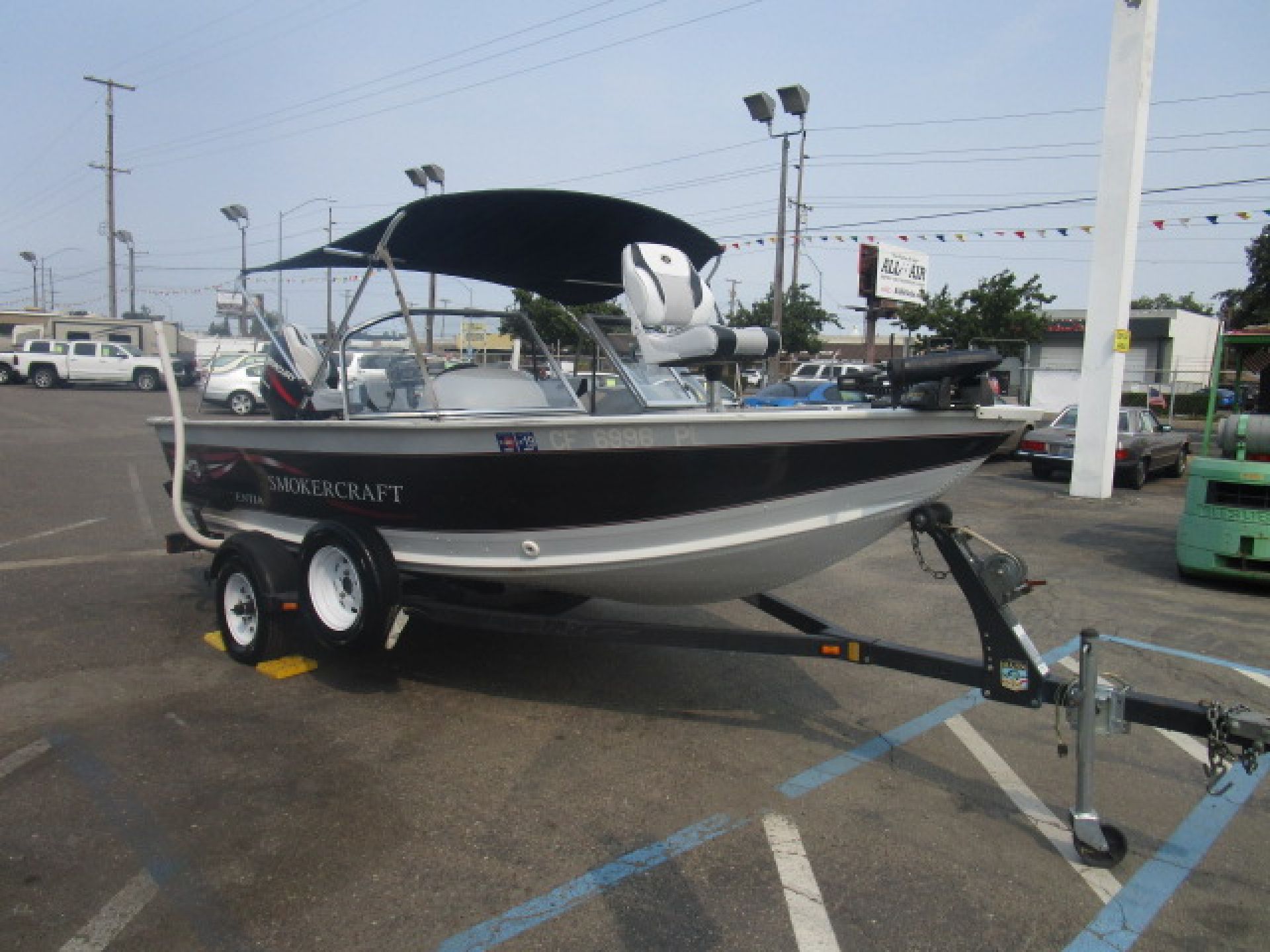 Boat for sale 2000 SMOKERCRAFT MILLENTIA 16' in Lodi Stockton CA