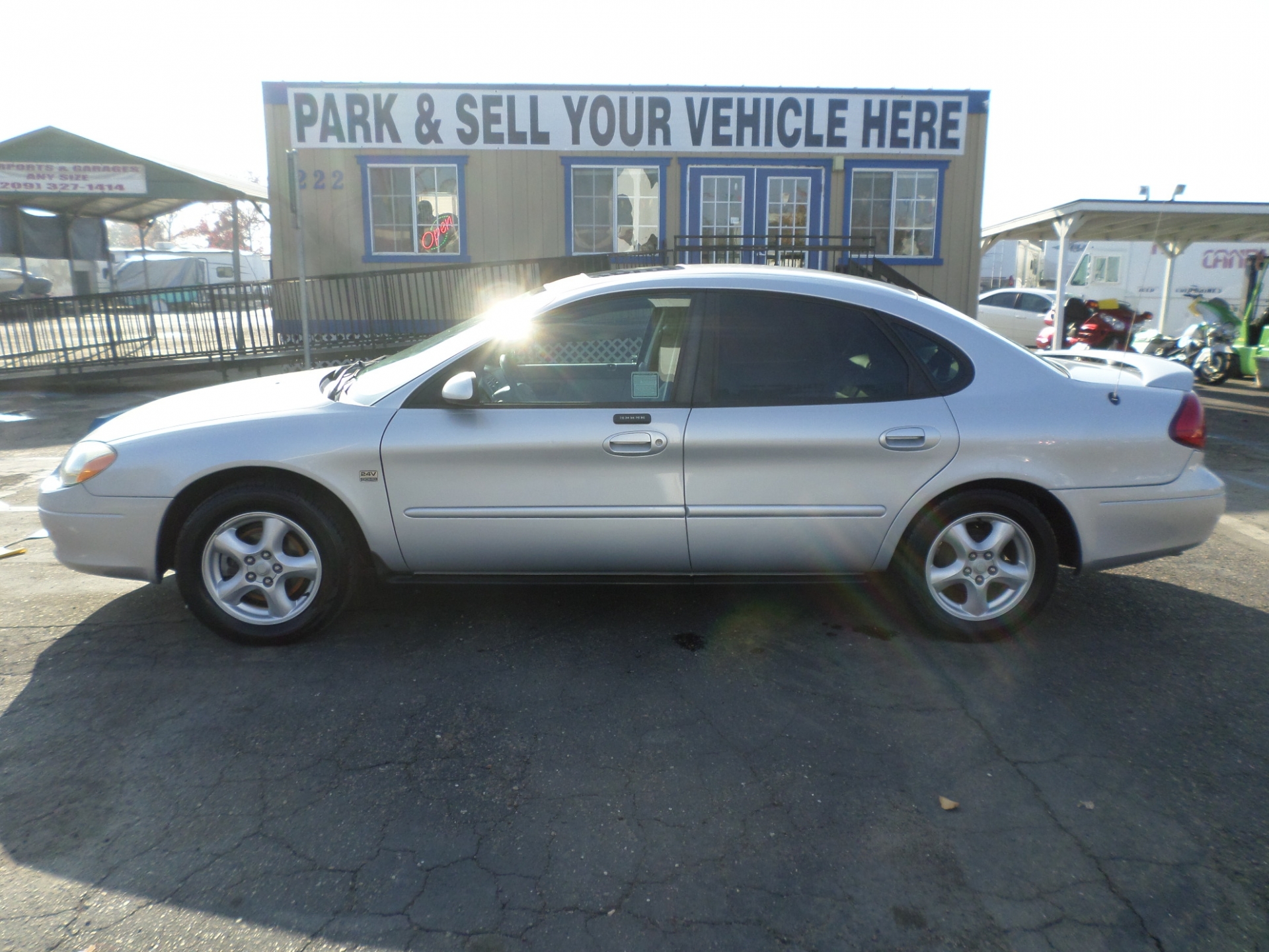 2003 Ford Taurus SES