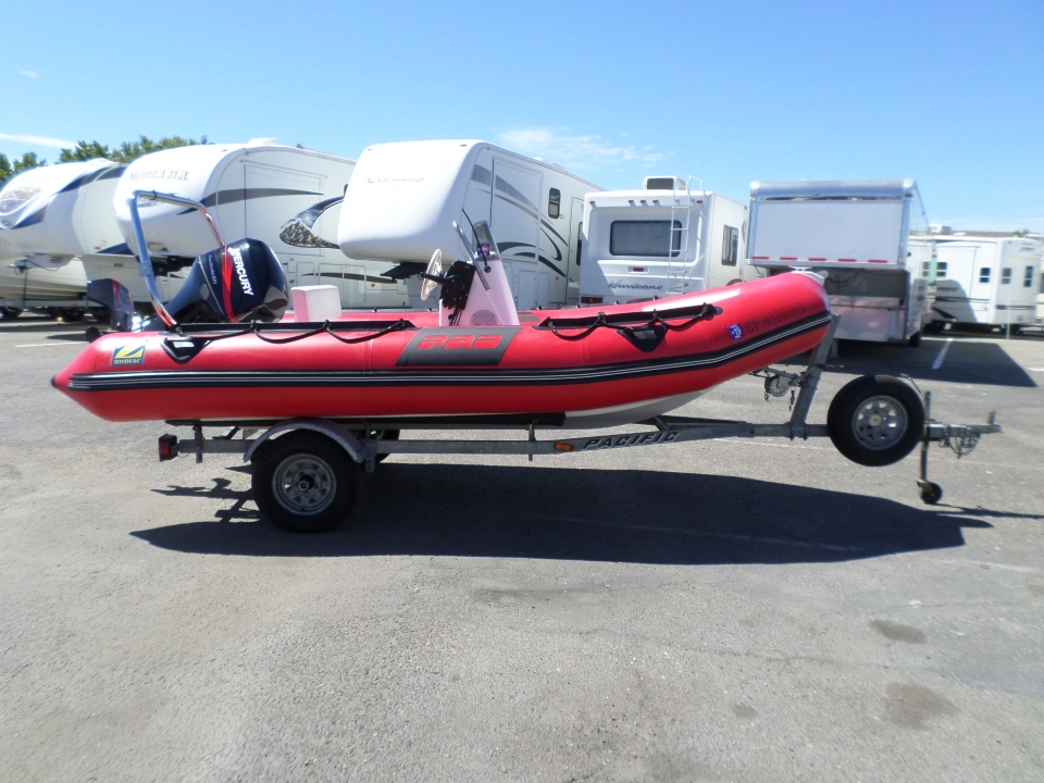 2003 Zodiac Pro 9 Inflatable Dive Boat