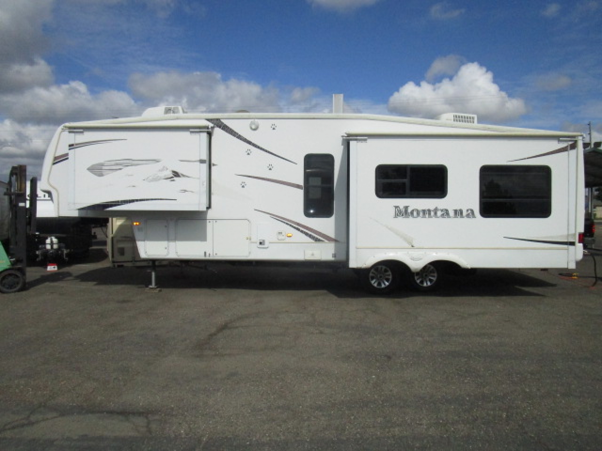 Keystone Montana  3295RK Fifth Wheel 2007