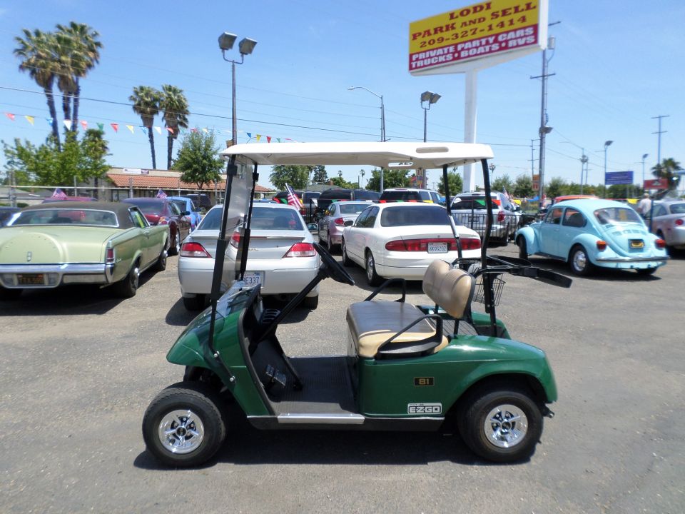 2010 EZ-GO TXT 48 Golf Cart