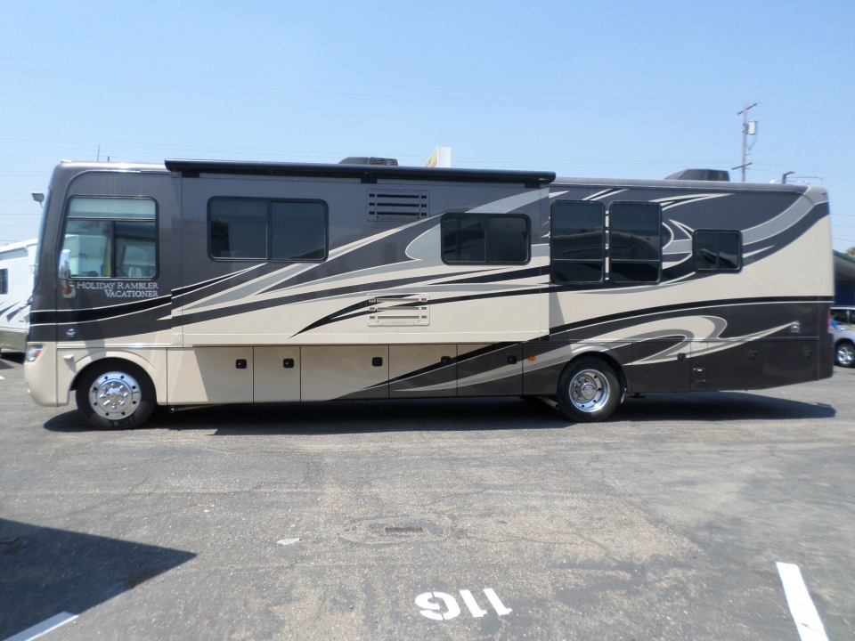 2013 Holiday Rambler Vacationer Class A Motorhome