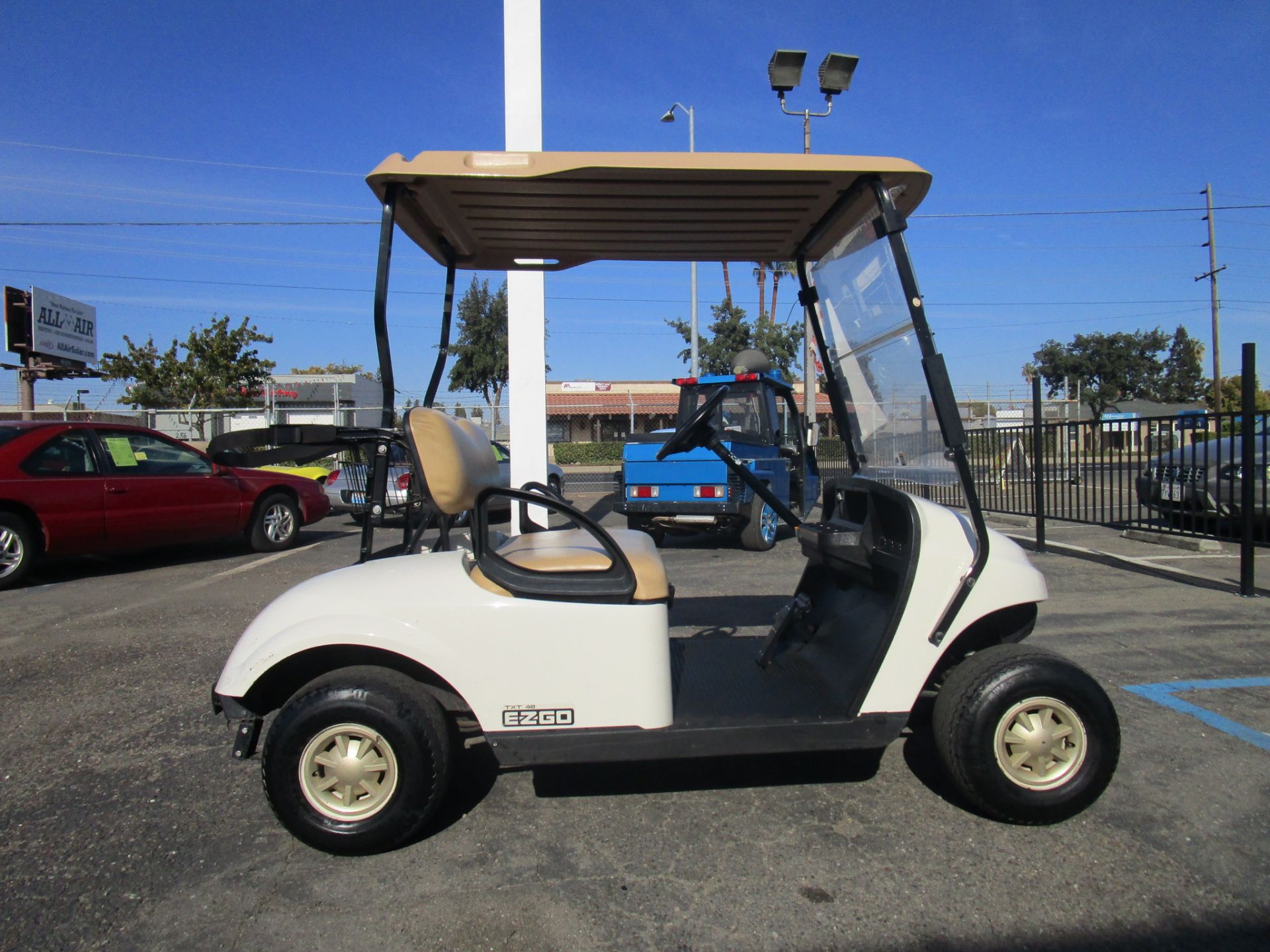 EZ-GO Electric Golf Cart 48V 2016