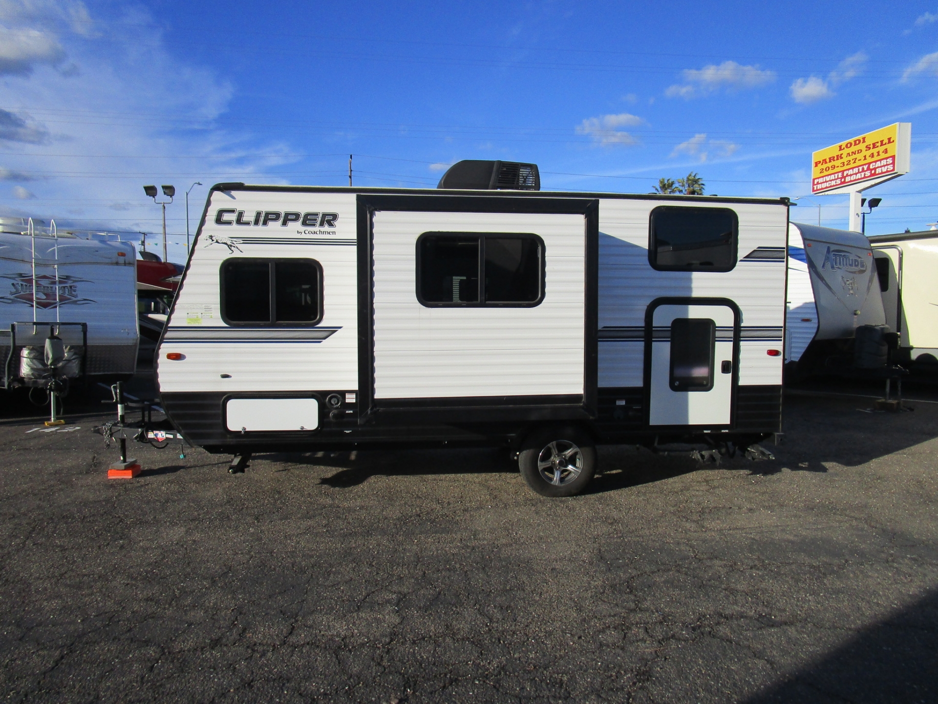 Coachmen Clipper Bunkhouse Travel Trailer 2018