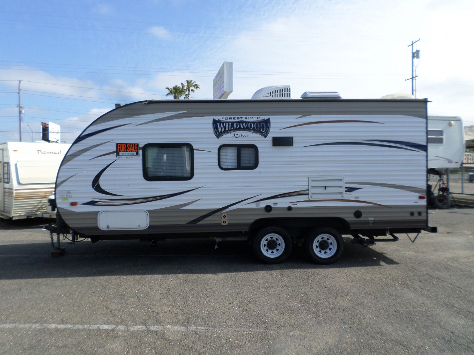 RV for sale: 2018 Forest River Wildwood X-Lite Travel ...