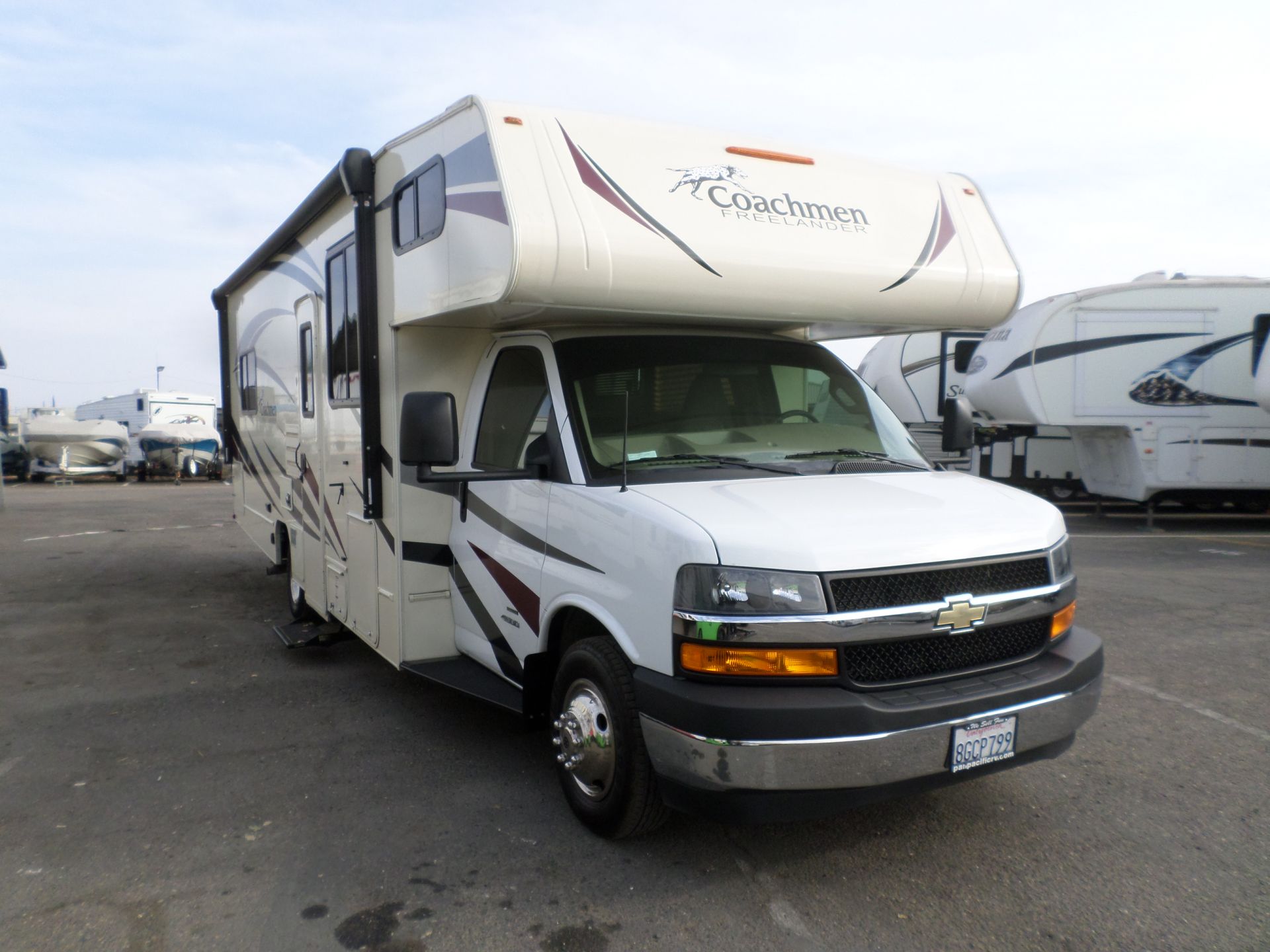 RV for sale: 2019 Coachmen Freelander 27QB Class C Motorhome 30' in Class C Rvs For Sale By Owner