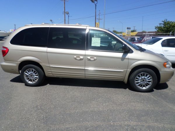 Chrysler town country minivans sale #5