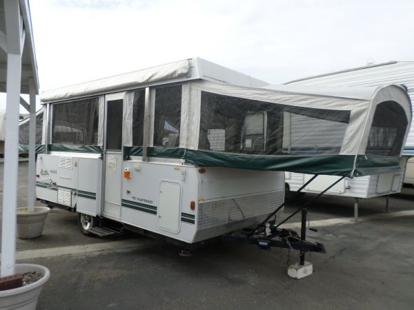 2004 Fleetwood Hemlock Tent Trailer