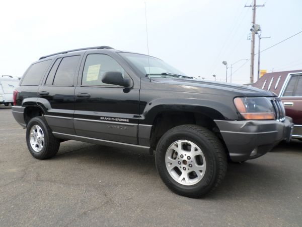Jeep grand cherokee laredo for sale by owner #4