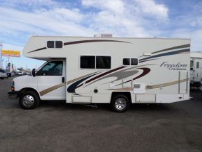 2005 Coachman Freedom