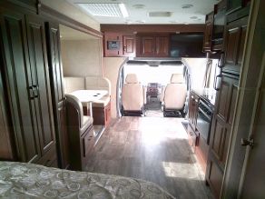 2016 Forest River Motorhome Forester 2401WS Class C Photo 5