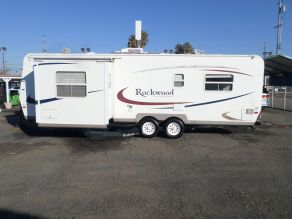 2005 Forest River Rockwood
