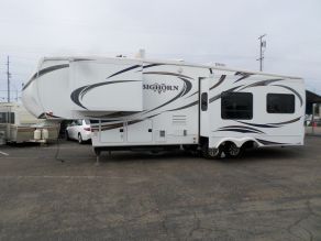 2012 Heartland Big Horn M-3055RL 5th Wheel
