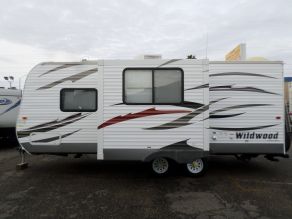 2013 Forest River Wildwood Travel Trailer Camper