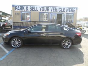 2013 Toyota Avalon XLE