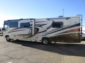2017 Forest River Georgetown 364 TS