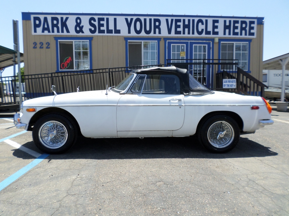 Classic Car for sale 1974 MG MGB Convertible in Lodi Stockton CA