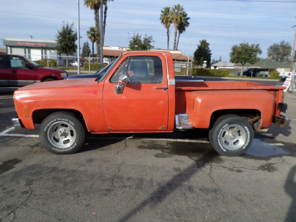 1977 Chevrolet CHEYENNE 10 STEP-SIDE