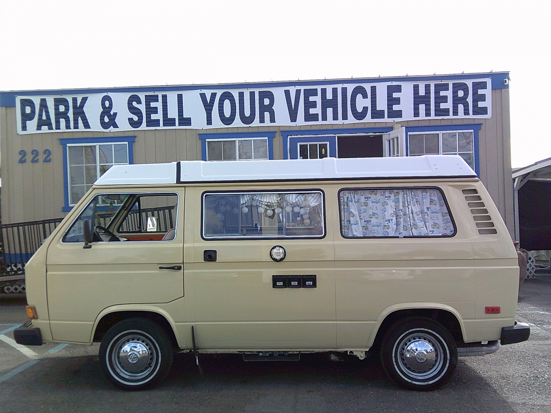 1980 Volkswagen Vanagon Westfalia Camper Van