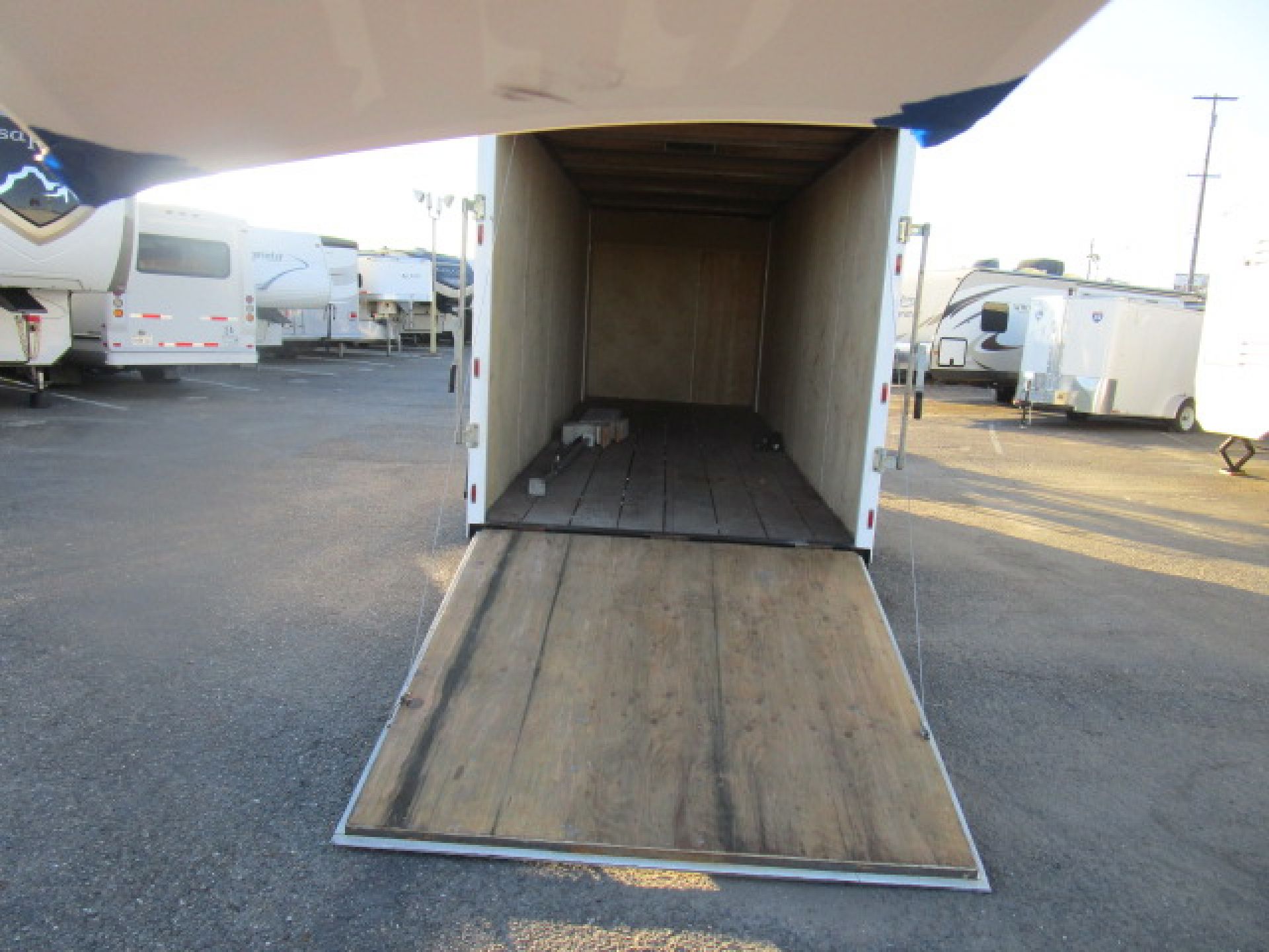 Commercial equipment for sale 1989 21 X 6 FT Enclosed Utility Trailer
