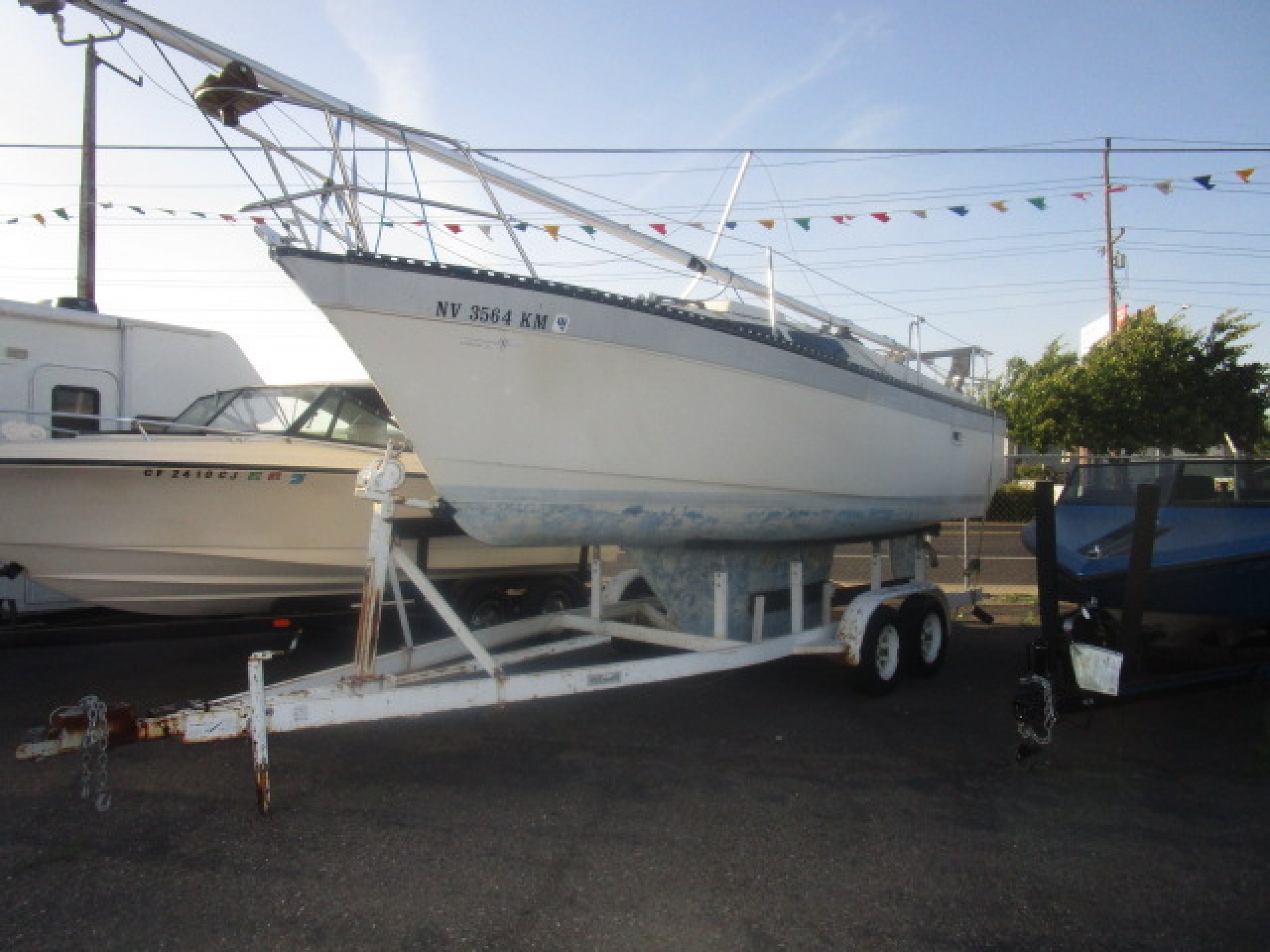 1984 Lancer 25 Powersailer