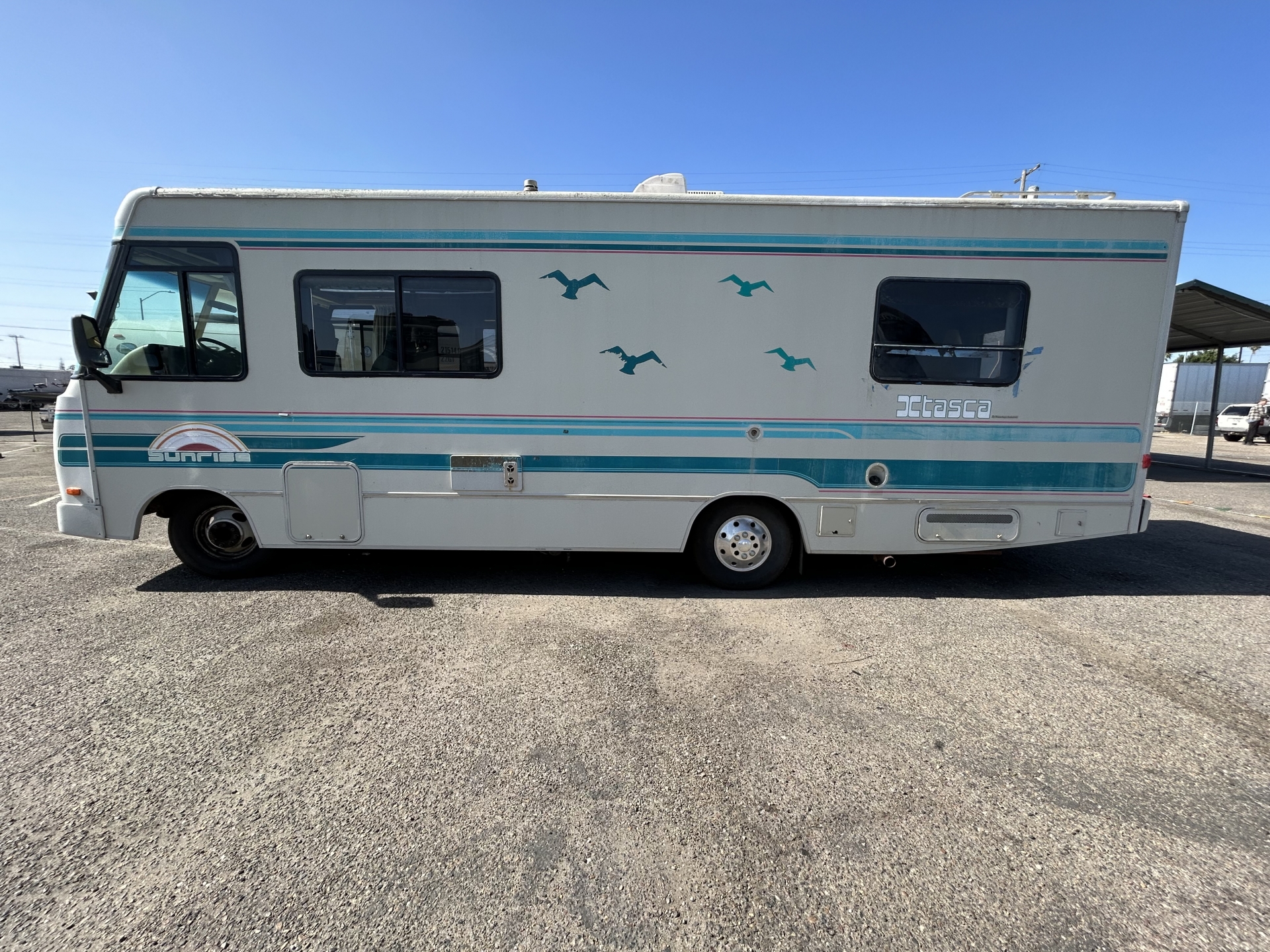 RV for sale: 1993 Winnebago Itasca Sunrise 27' in Lodi Stockton CA ...