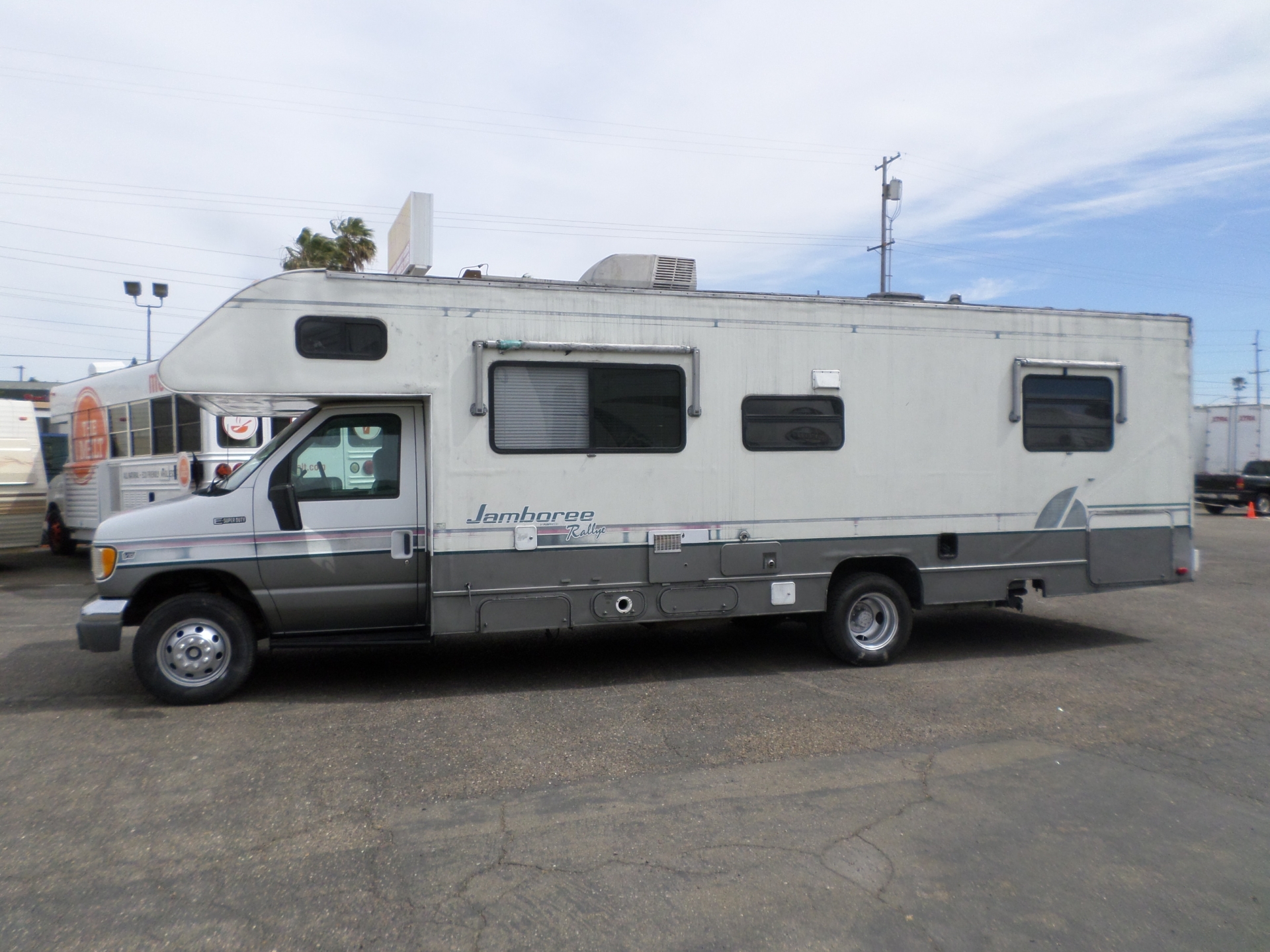 1997 Fleetwood Jamboree Rallye Motorhome