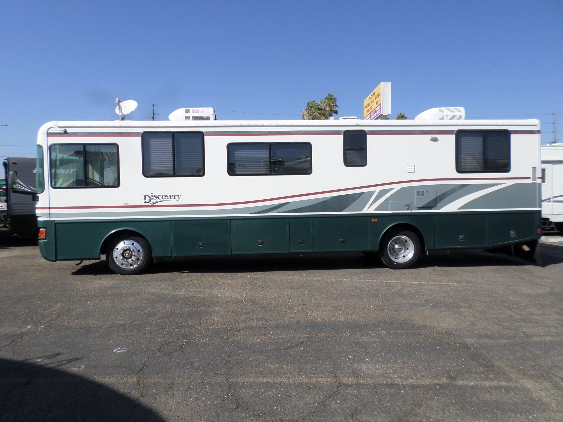 Rv For Sale 1998 Fleetwood Discovery Class A Motorhome Diesel Pusher 38 In Lodi Stockton Ca Lodi Park And Sell
