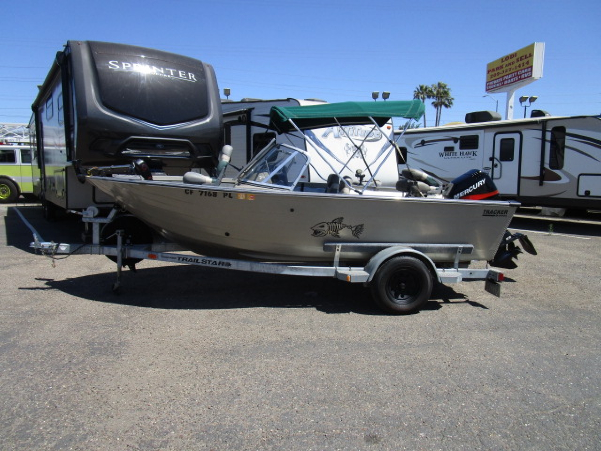 1999 Tracker Fishing Boat Targa Deep-V Aluminum