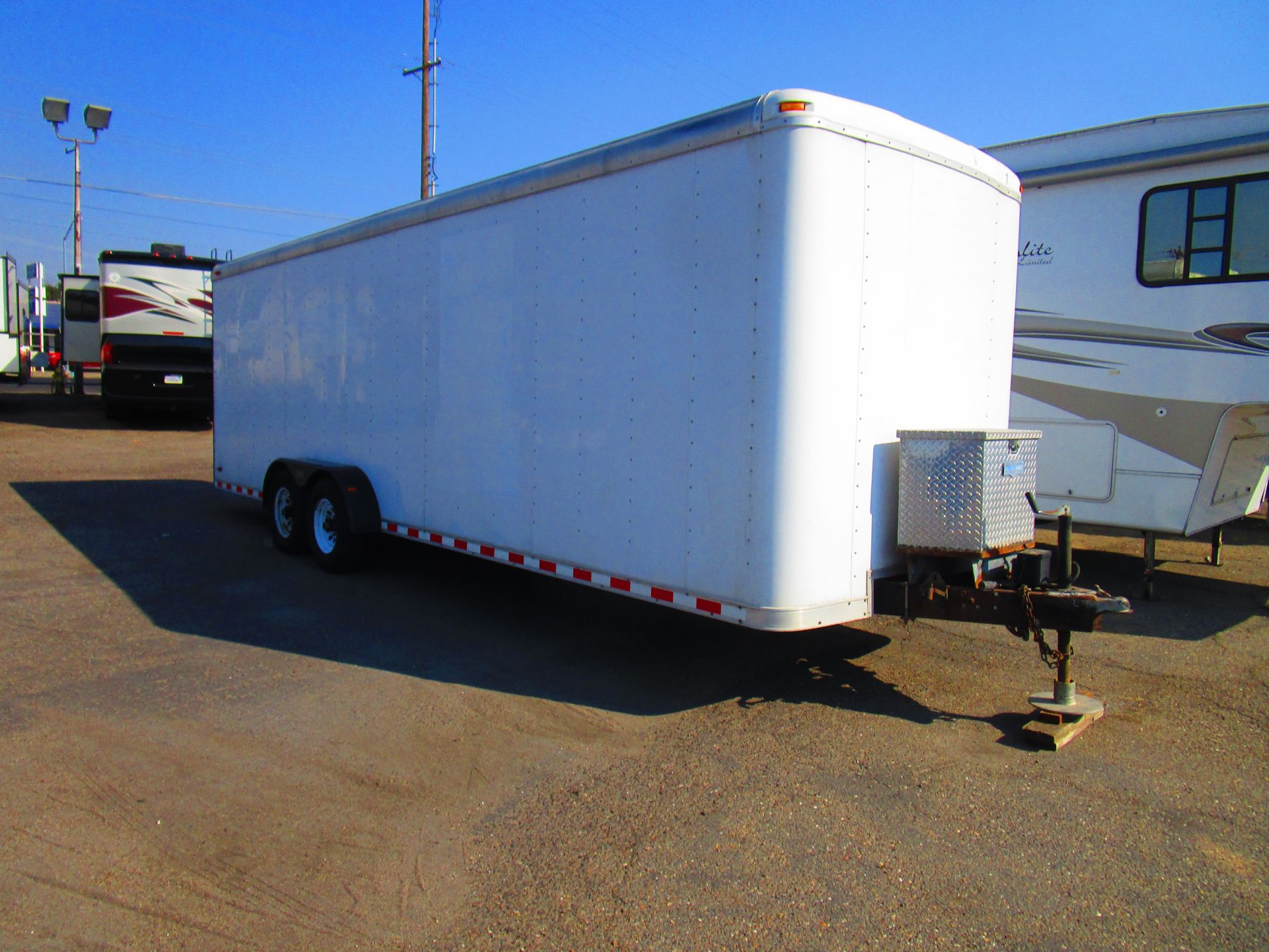 Commercial equipment for sale 2000 Pace 24ft Enclosed Trailer Car