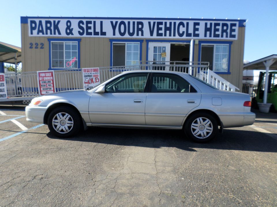 Car for sale: 2001 Toyota Camry LE in Lodi Stockton CA - Lodi Park and Sell