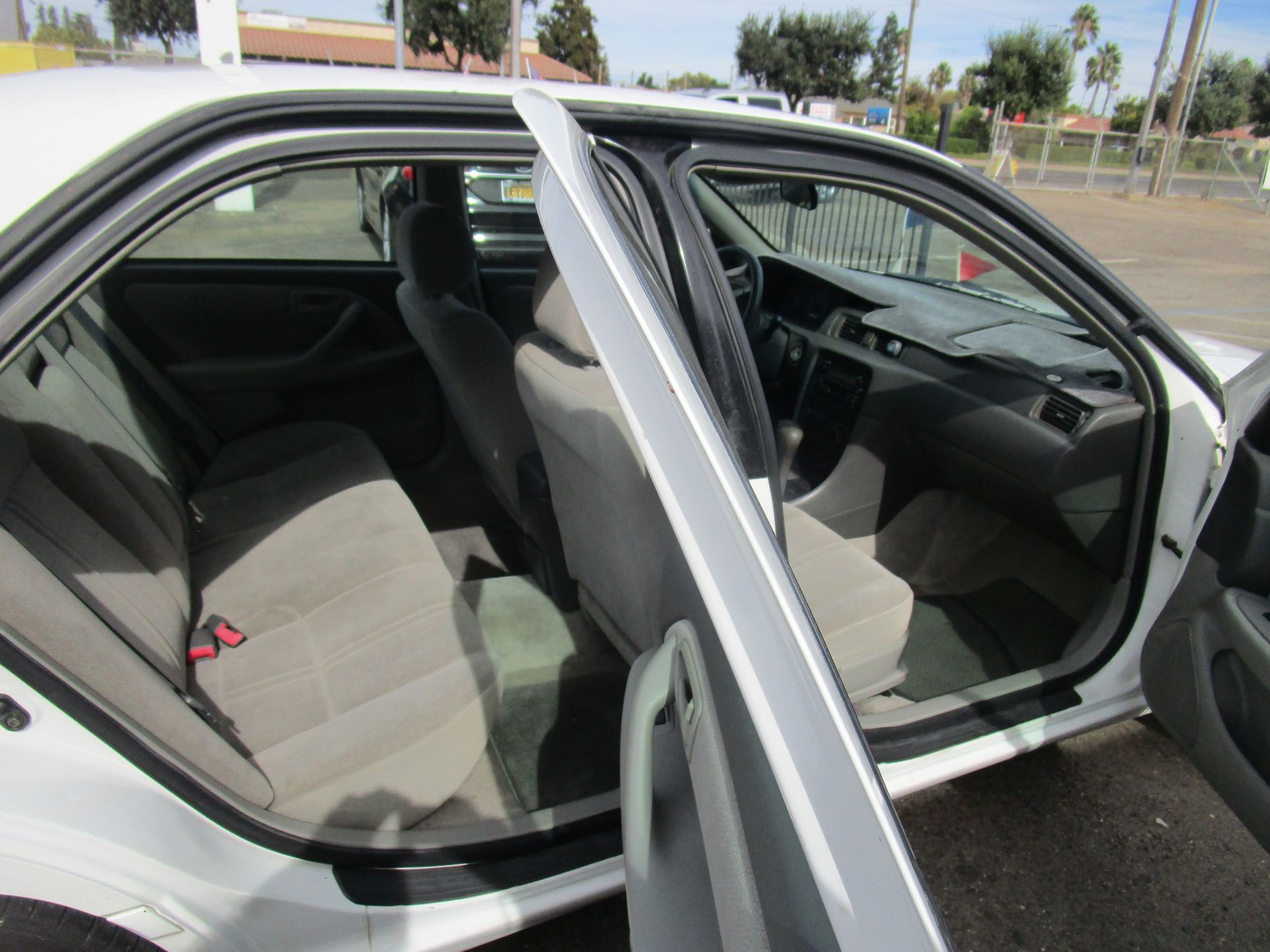 Car for sale 2001 Toyota Camry LE in Lodi Stockton CA Lodi Park and Sell