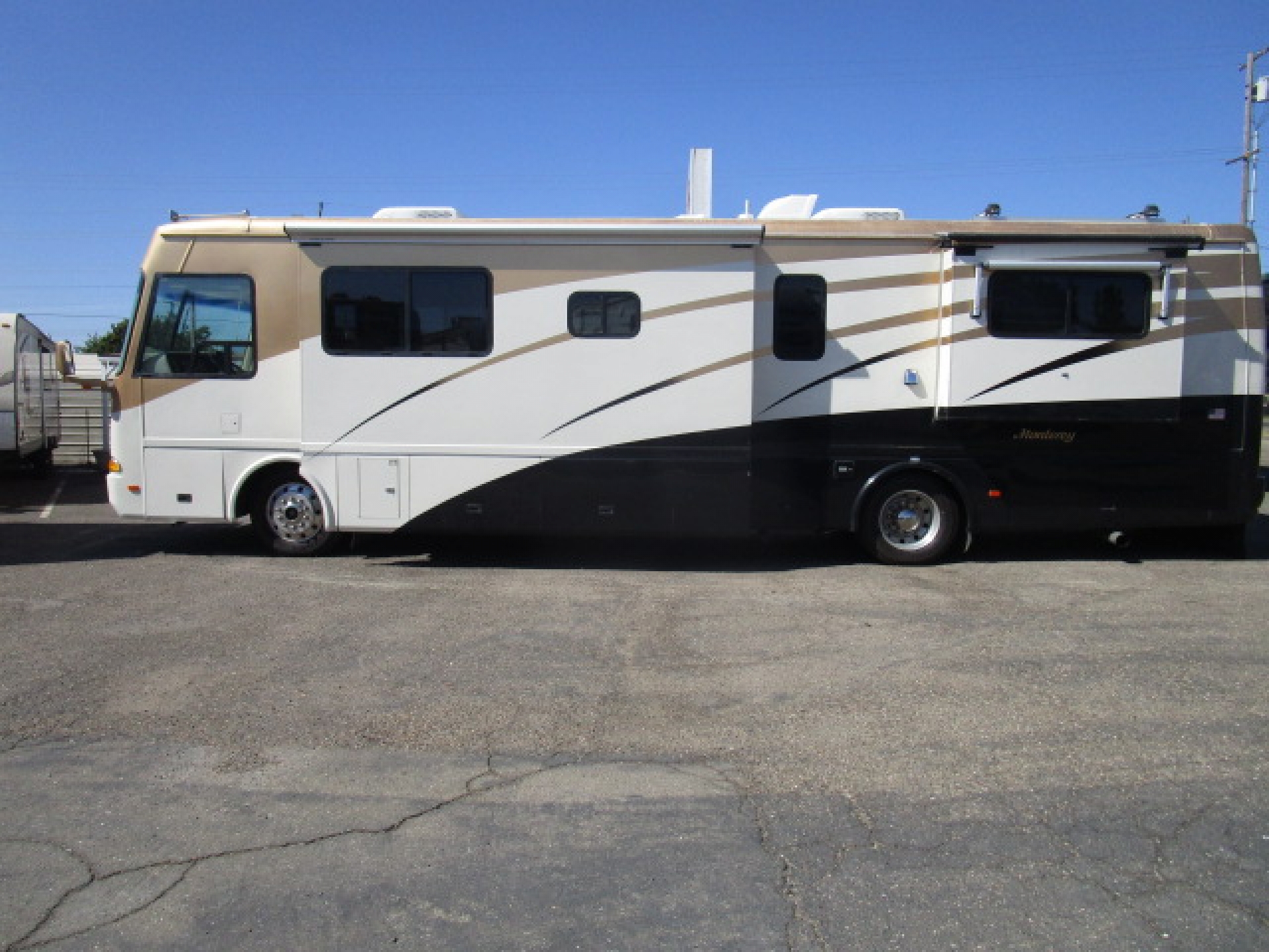 2002 Beaver Class A Monterey Motor Home