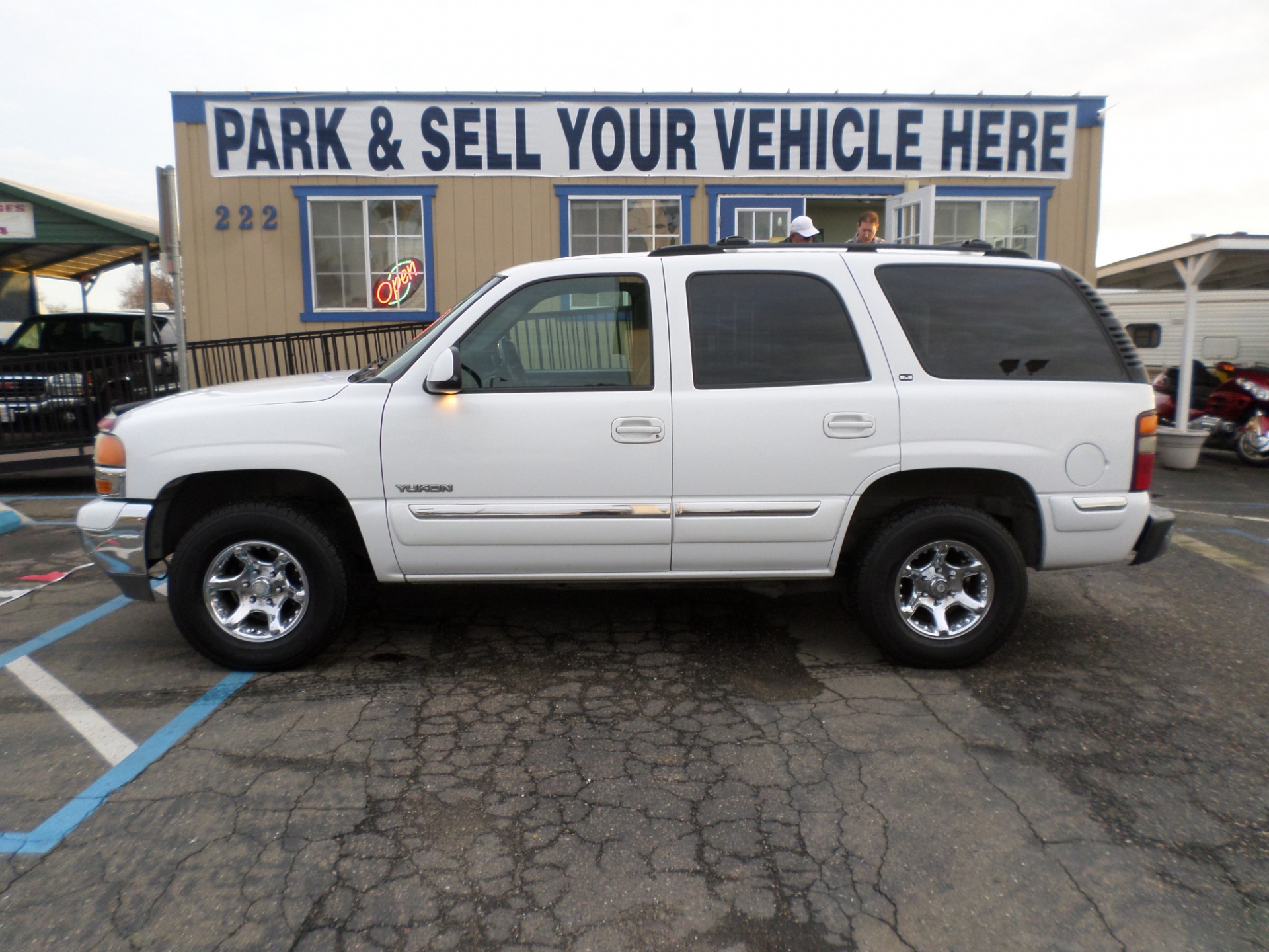 SUV for sale 2002 GMC Yukon XLT in Lodi Stockton CA Lodi Park and Sell