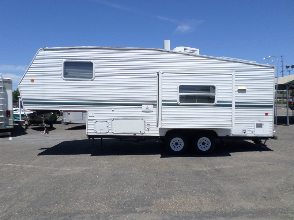 RV for sale 1992 Layton Skyline 5th Wheel 19' in Lodi Stockton CA Lodi Park and Sell
