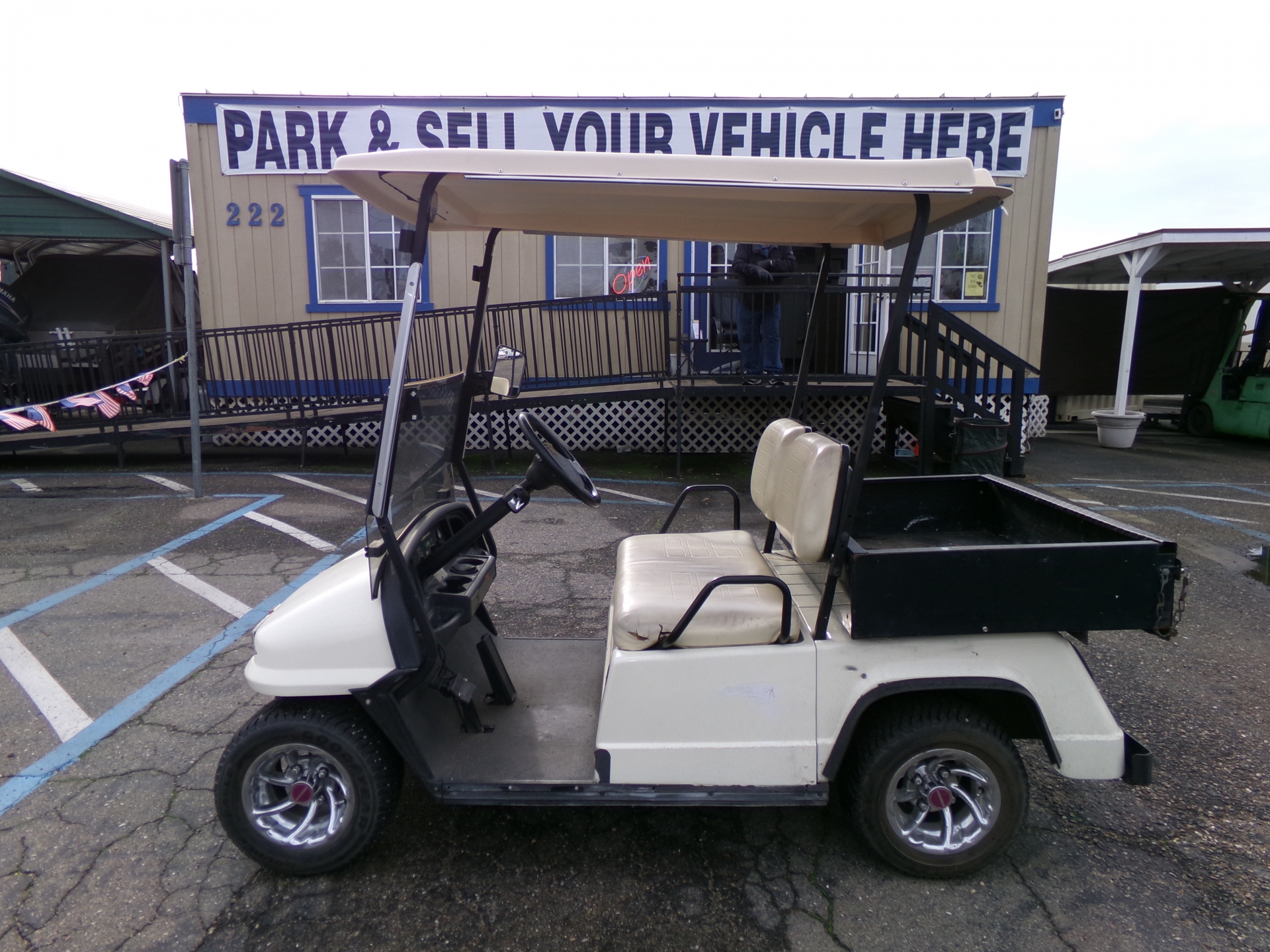 2002 ParCar 48 Volt Electric Golf Cart