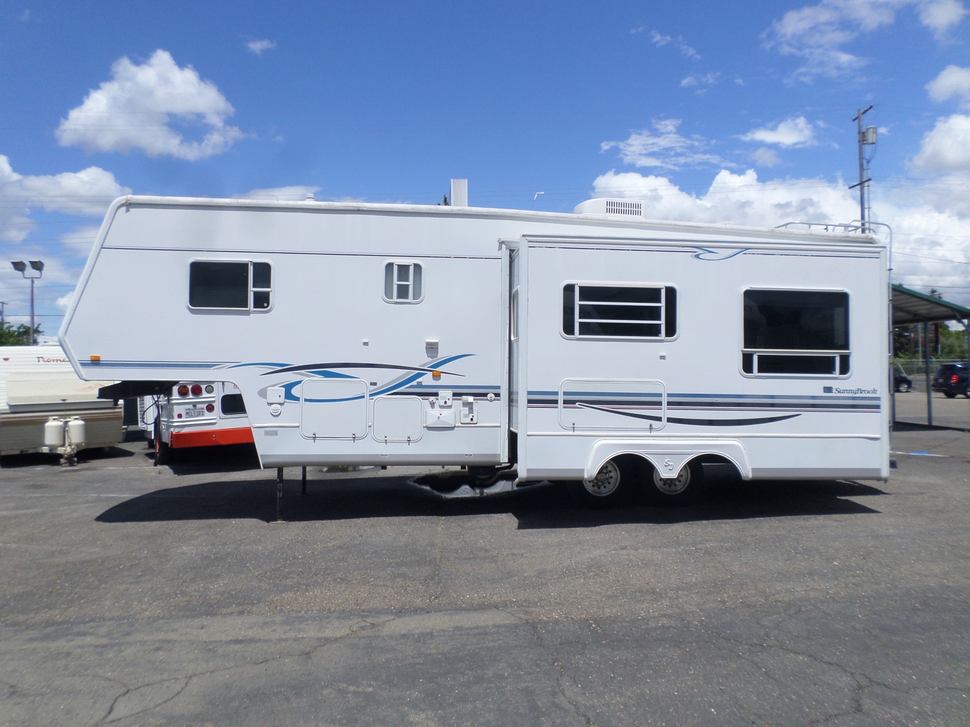 2002 Sunnybrook 30RK-F 5th Wheel