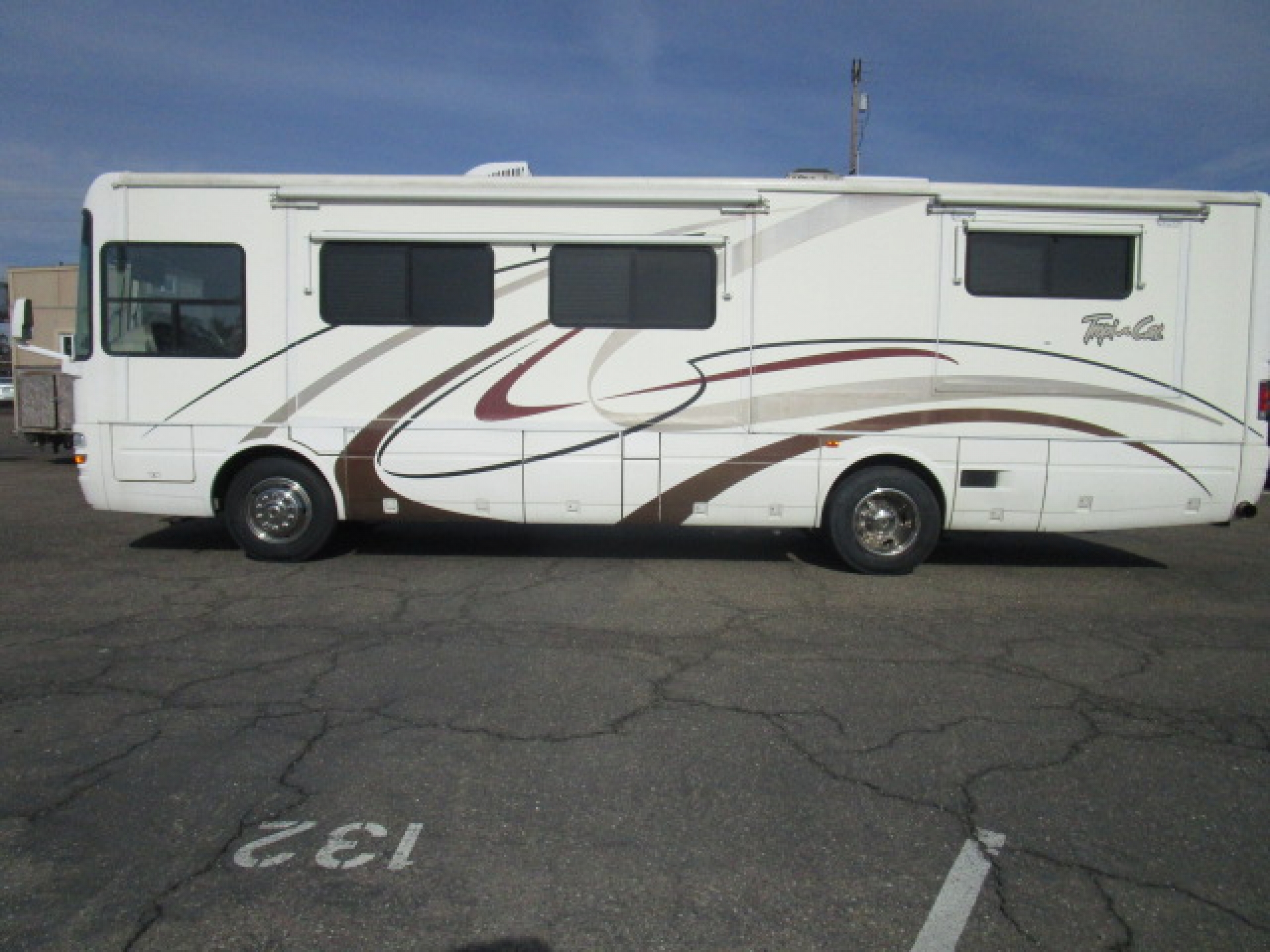 2003 National Tropical T350 Class A Diesel Pusher