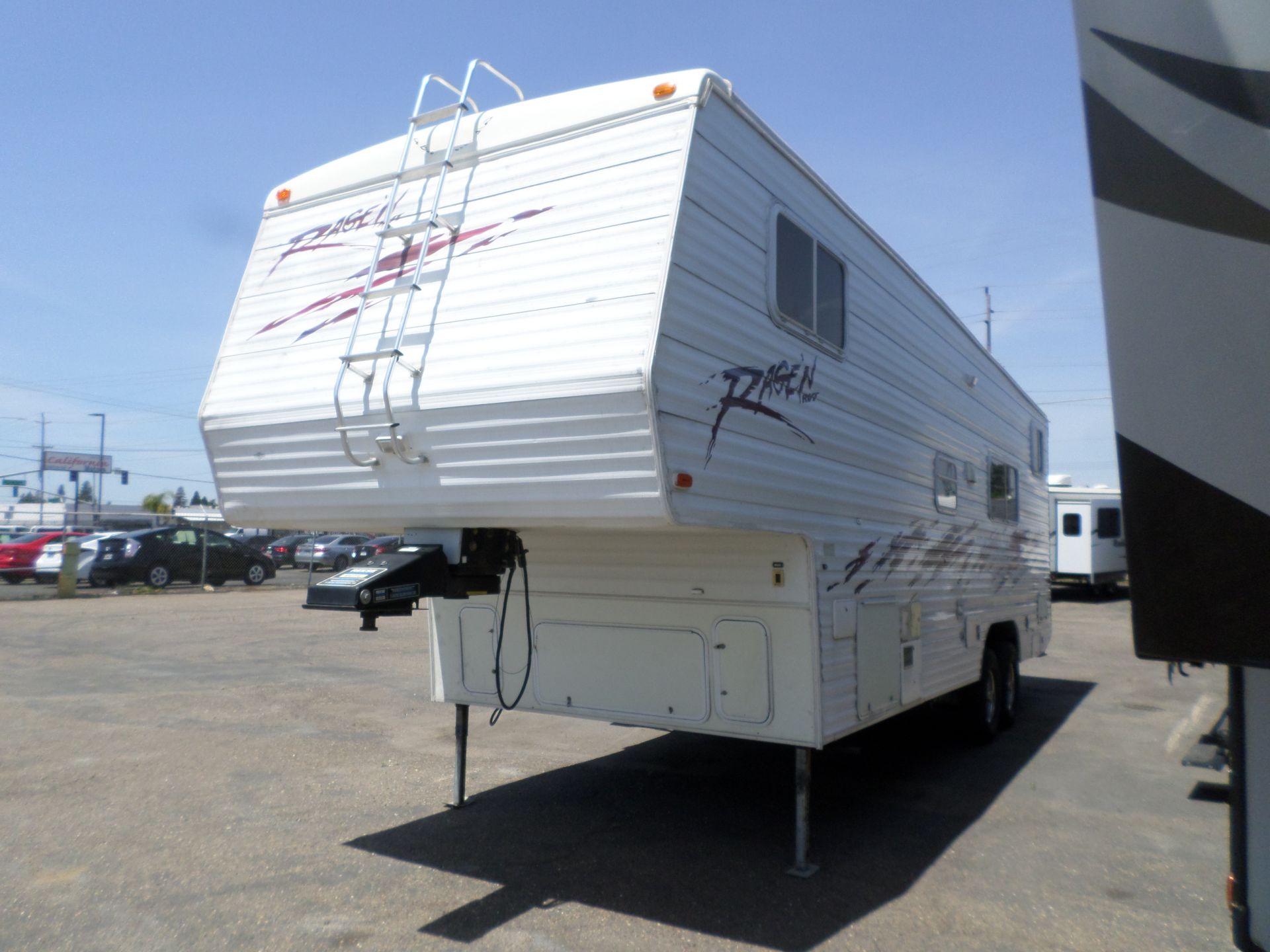 RV for sale: 2003 Rage'N 30-5G Toy Hauler Fifth Wheel 30' in Lodi 2003 Rage'n Toy Hauler For Sale
