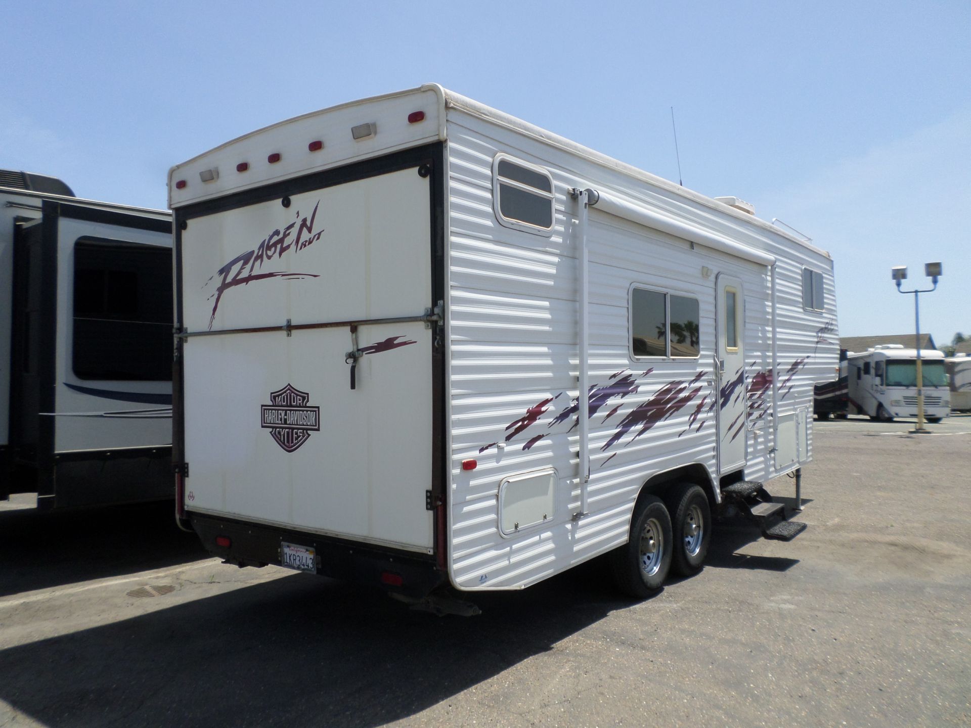 RV for sale: 2003 Rage'N 30-5G Toy Hauler Fifth Wheel 30' in Lodi 2003 Rage'n Toy Hauler For Sale