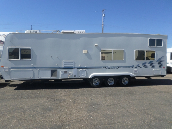 2003 Weekend Warrior Fs3000 Toy Hauler