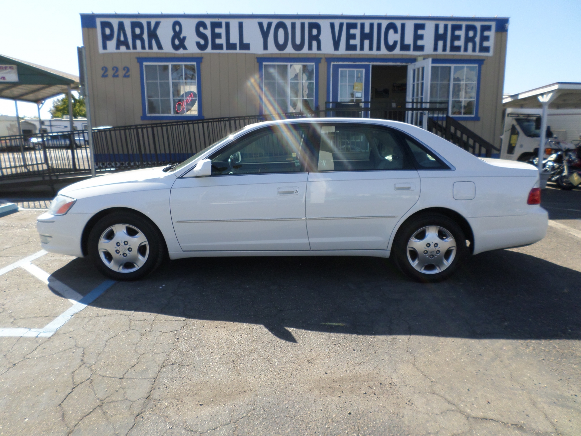 Car for sale: 2004 Toyota Avalon in Lodi Stockton CA - Lodi Park and Sell
