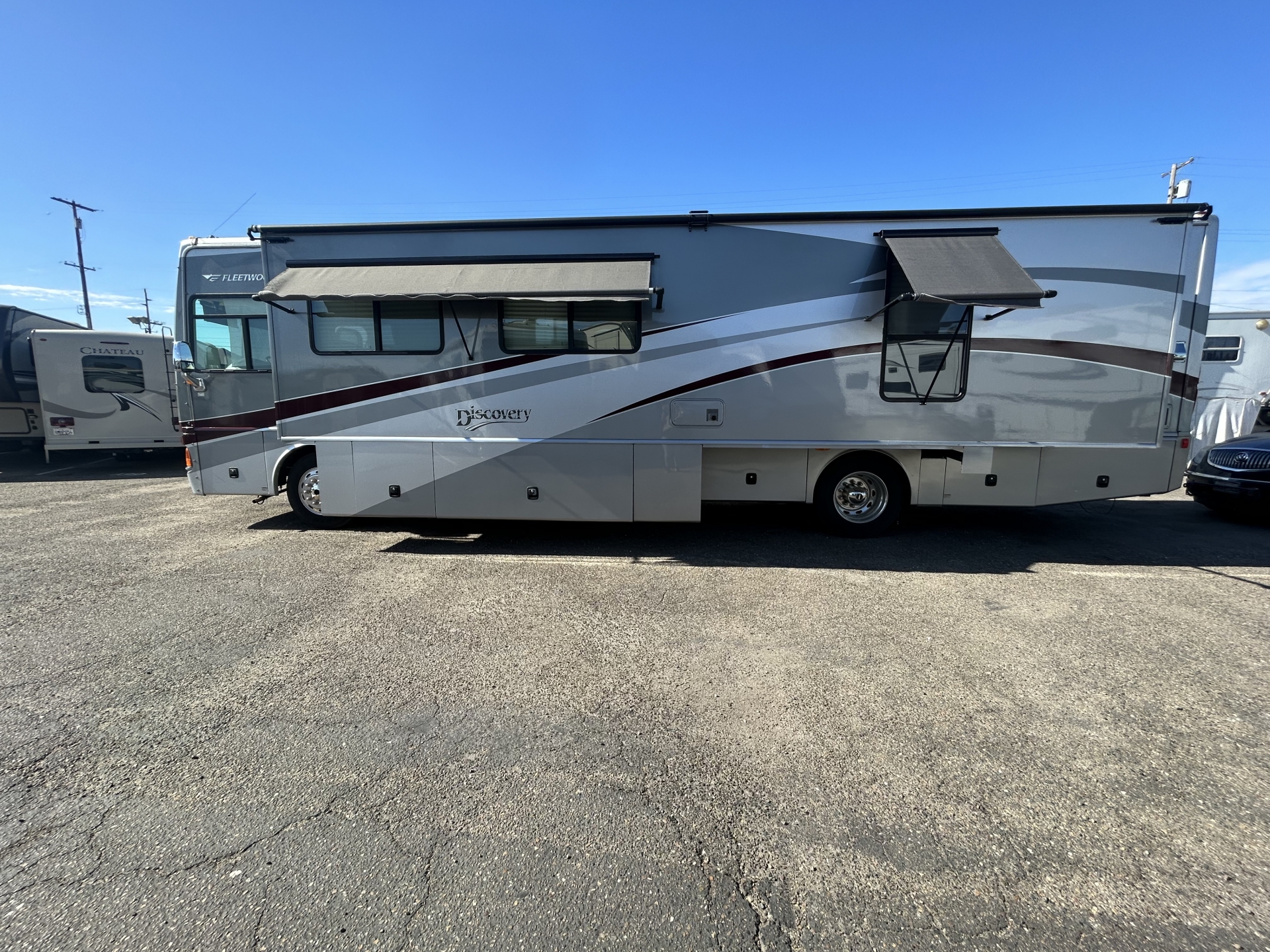 2006 Fleetwood Discovery