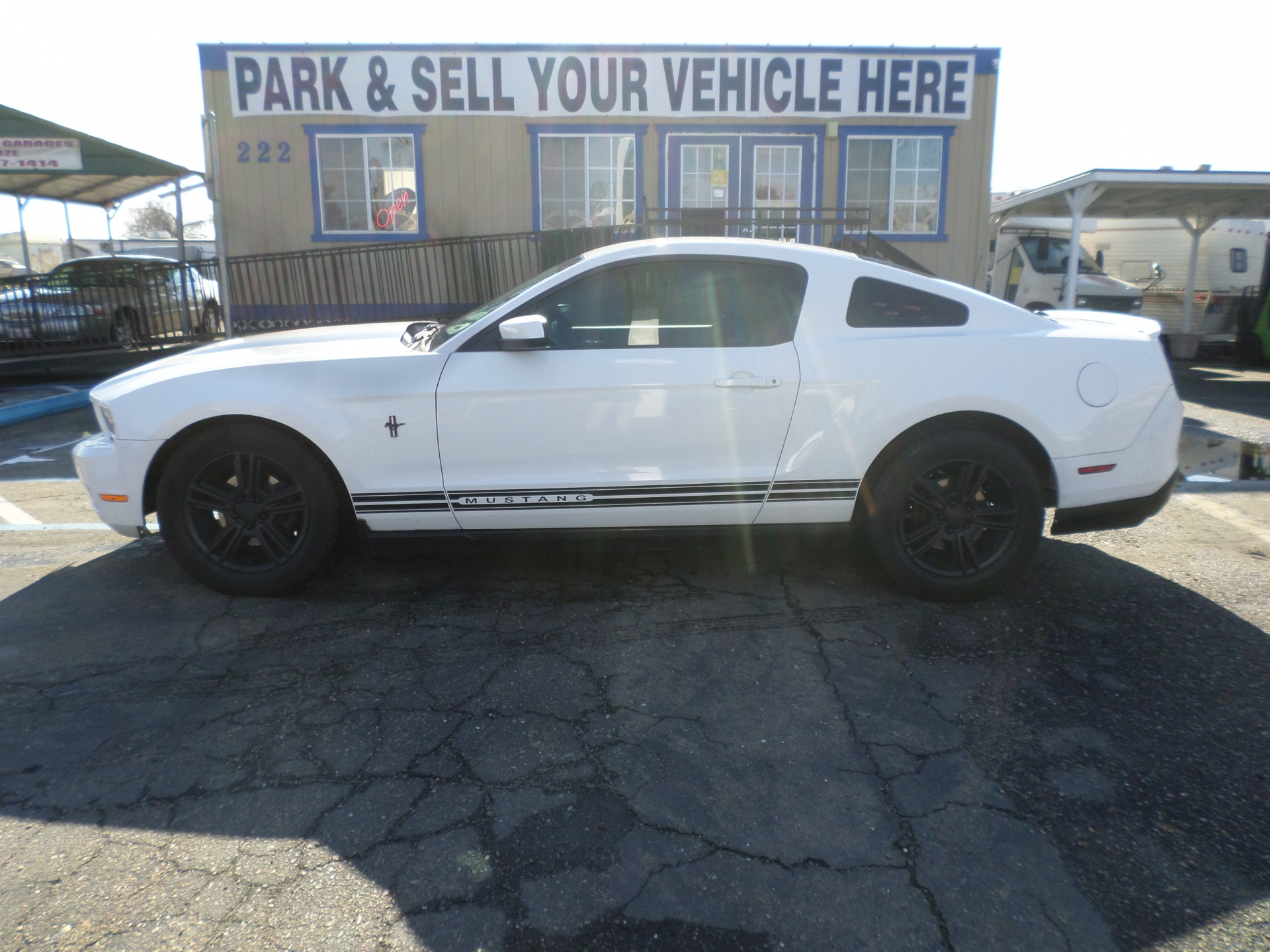 2010 Ford Mustang V6 Premium Pony Package