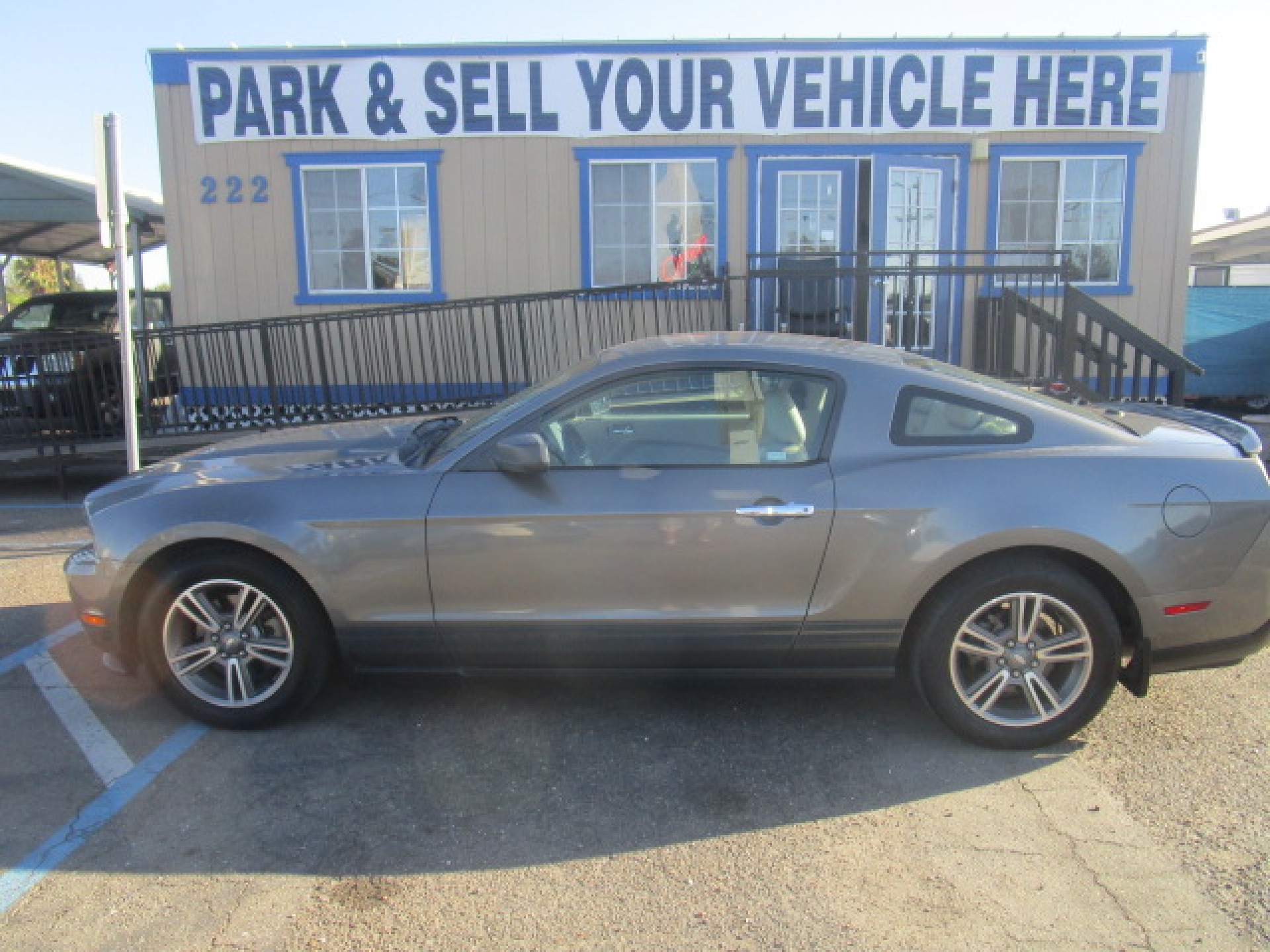 2011 Ford Mustang V6 Coupe Hardtop