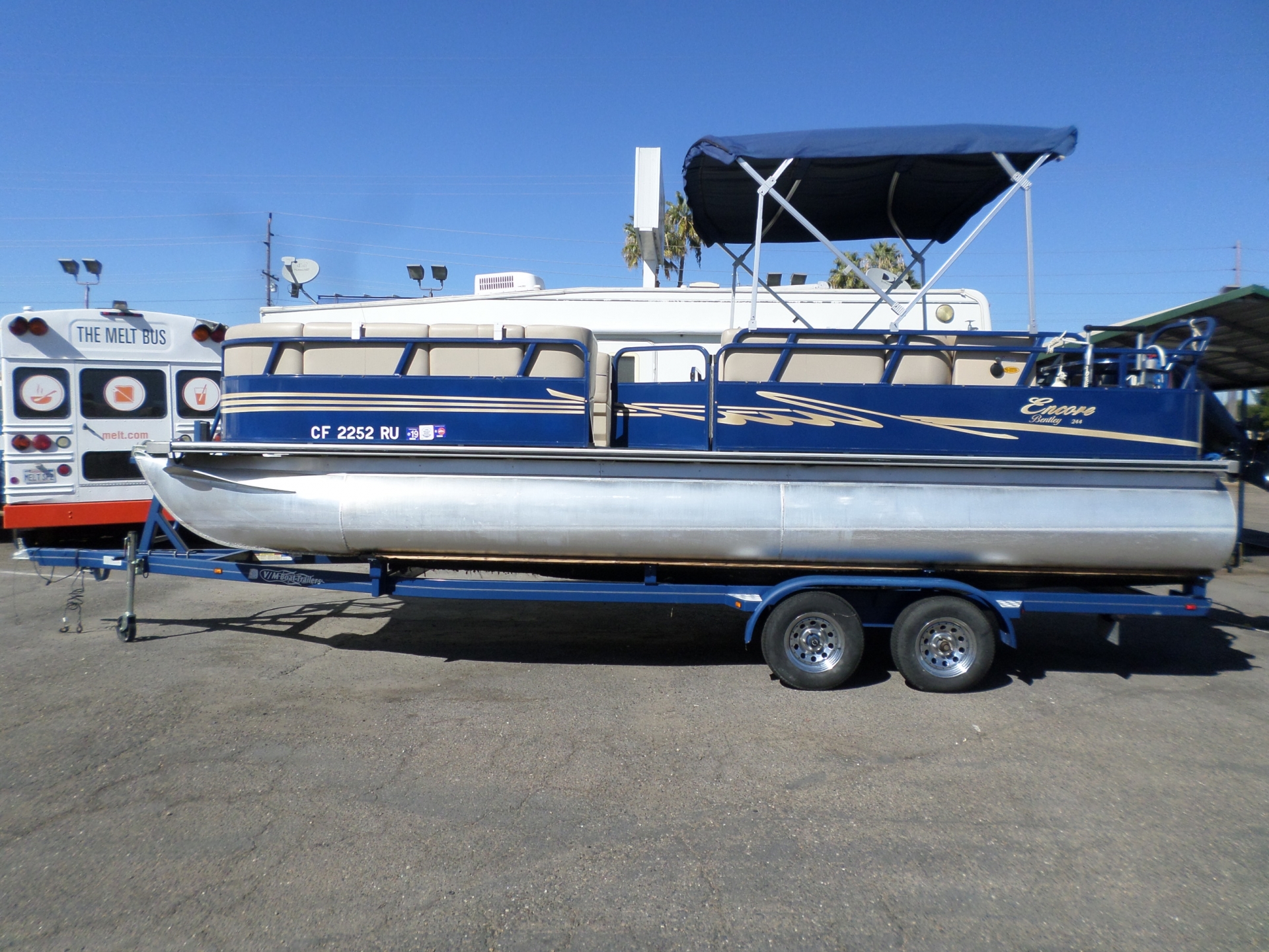 2012 Bentley Encore Pontoon Boat
