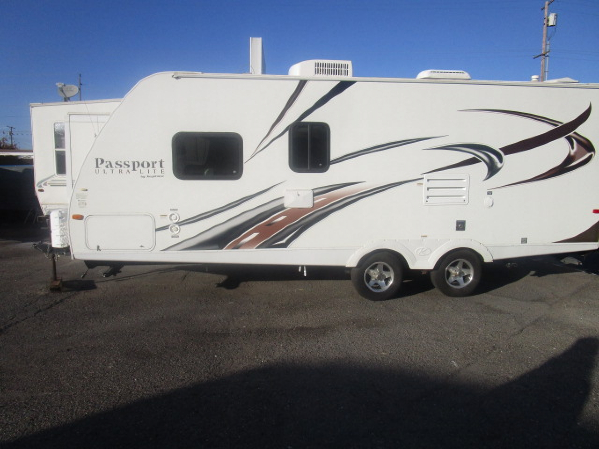 2013 Keystone Passport 238ml ultralite travel trailer