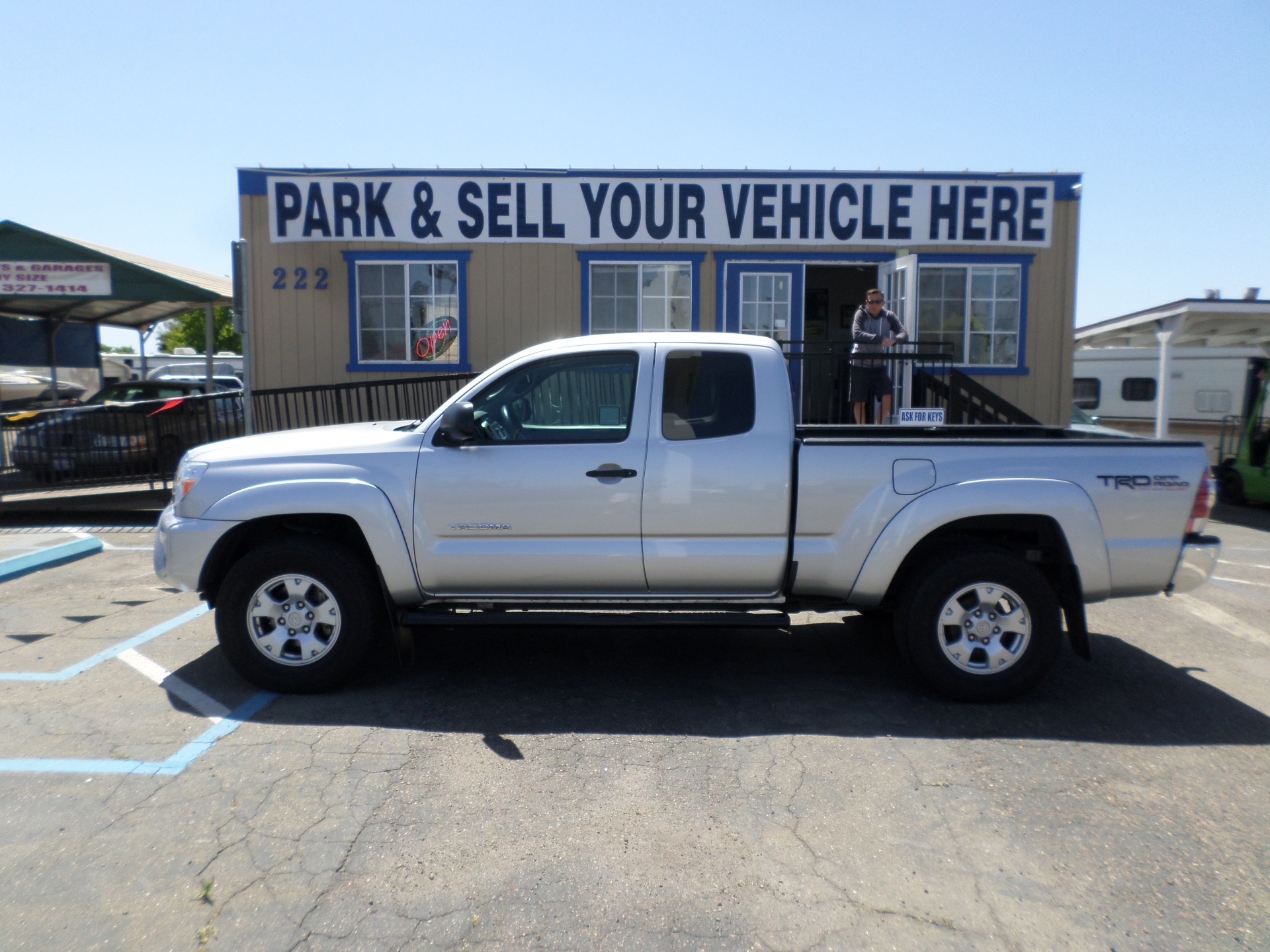 Truck for sale 2013 Toyota PreRunner in Lodi Stockton CA Lodi