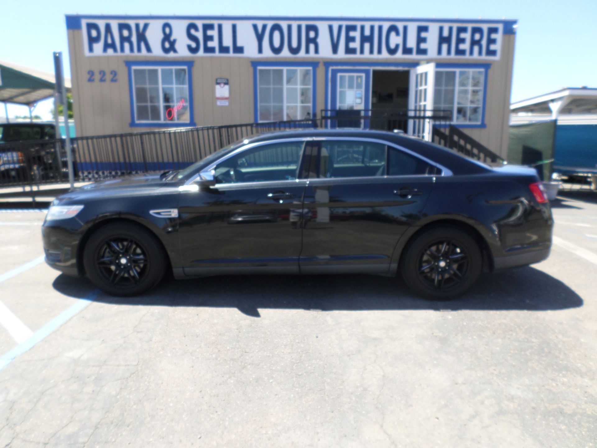 2014 Ford Taurus Limited